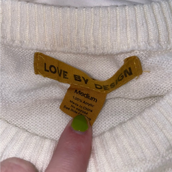 White Sweater with Black Cats 3/4 Length Sleeve Size Medium - Picture 2 of 2